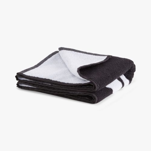 Puma Petite Serviette TEAM De Bain ou De Sport Taille M Unisex
