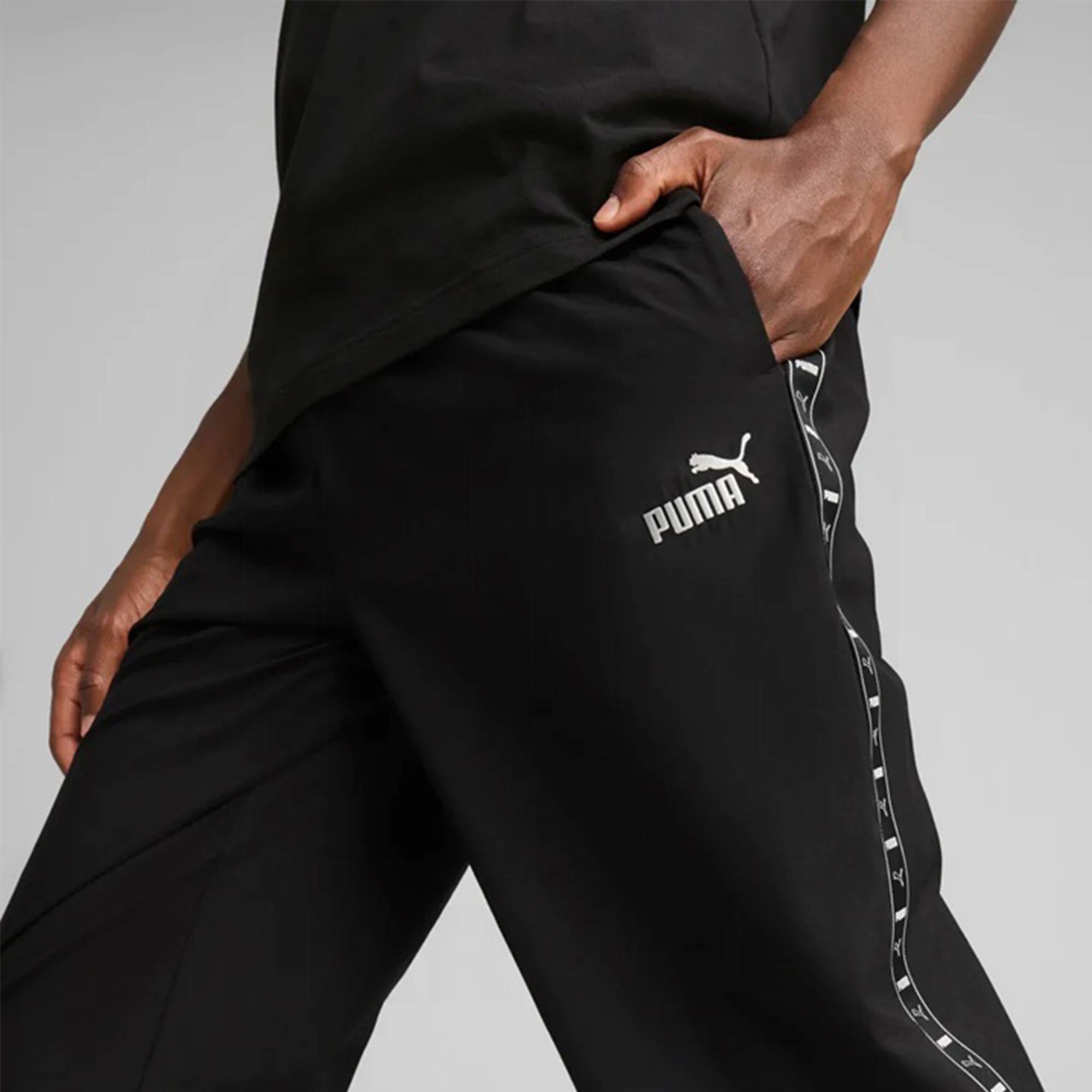 Puma Essentials TAPE Woven Pantalon SPORTSTYLE Homme – Image 4